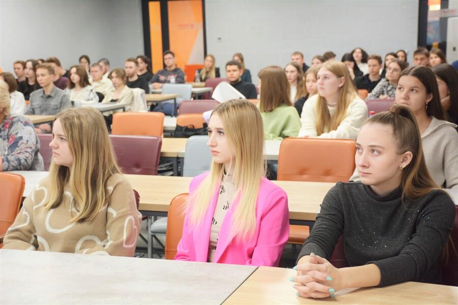 Студенты Академии посетили открытый профилактический семинар.